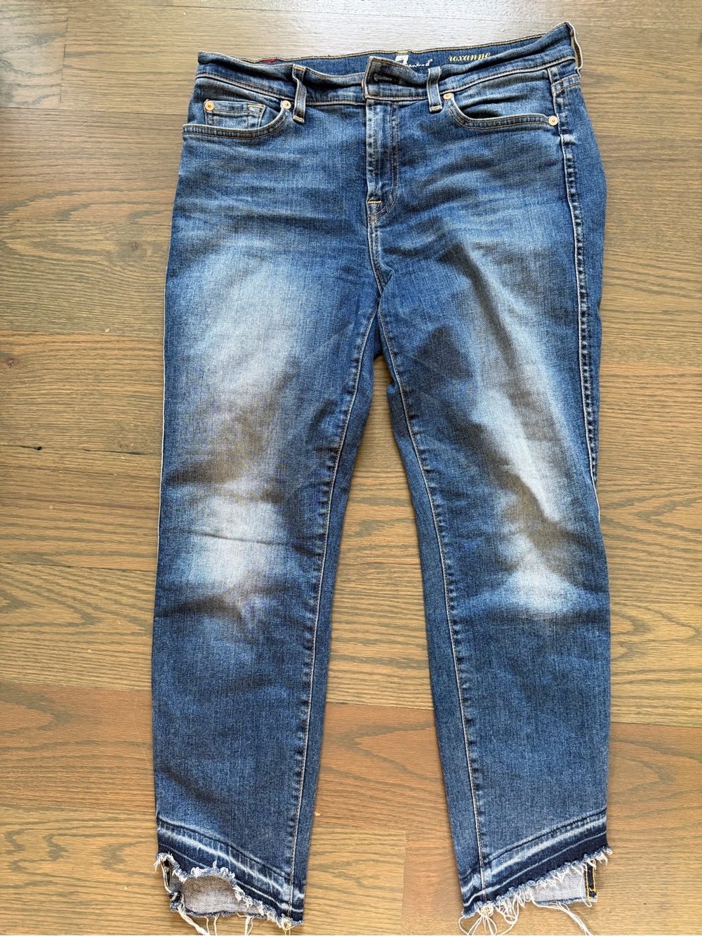 7 for all mankind Roxanne Ankle Jean